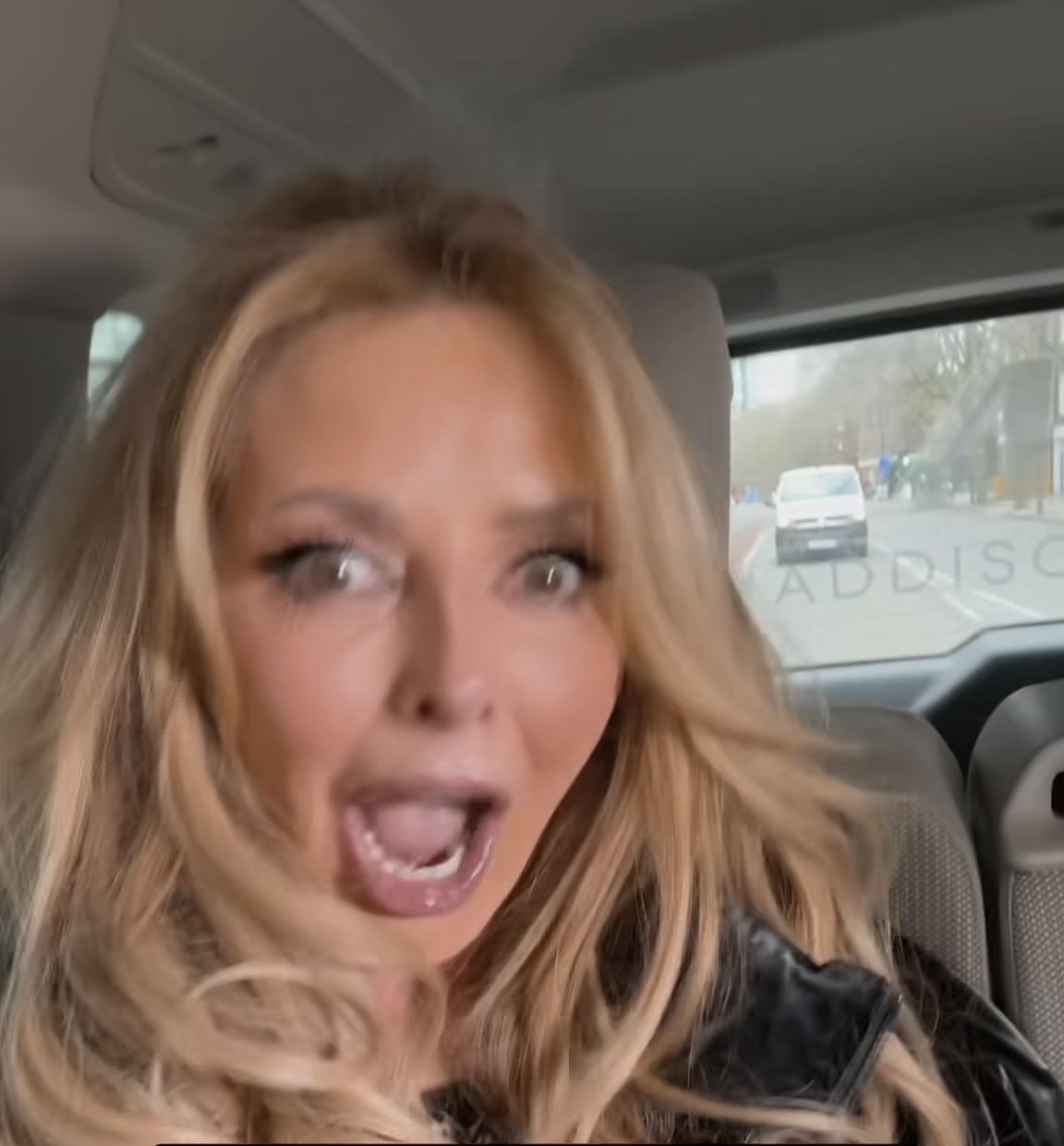 Carol Vorderman #zZWyX4z6