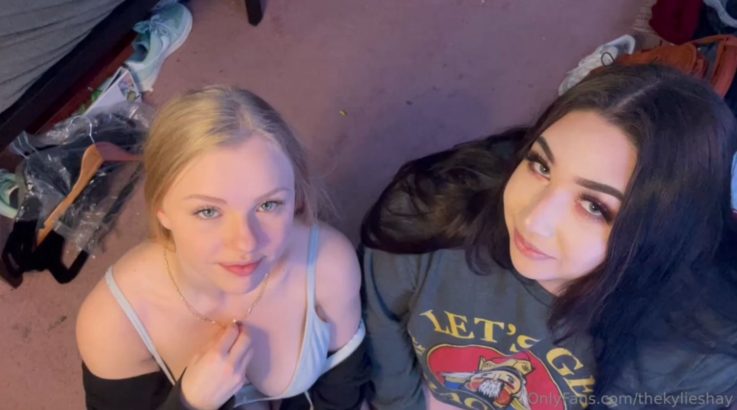 girlfriends #Y6tBoqED