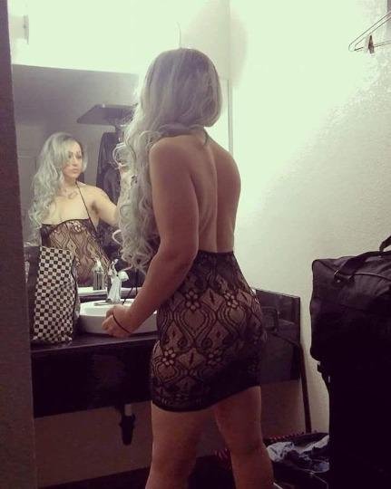34 year old mom milf escort Sabrina that I have fuck in the past good at the head deep throat and 69 #Q2abBFnd
